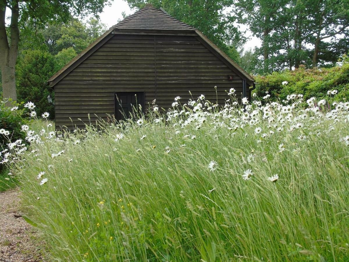 Bond'S Cottage Barn Royal Tunbridge Wells Dış mekan fotoğraf